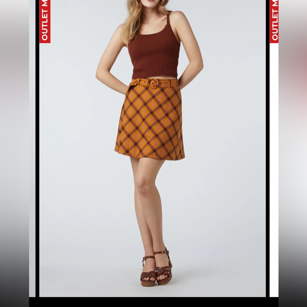 A line plaid plaid mustard skirt with belt